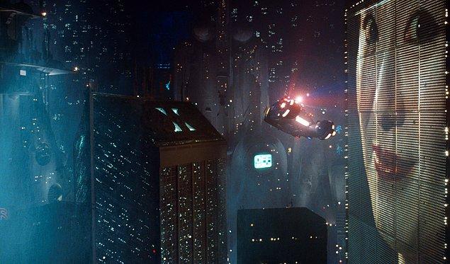 4. Ölüm Takibi / Blade Runner (1982) | IMDb: 8,2