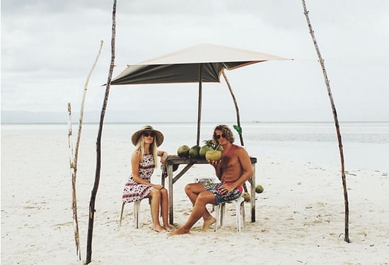 Самая счастливая пара на свете, которая предпочла после свадьбы не иметь крыши над головой