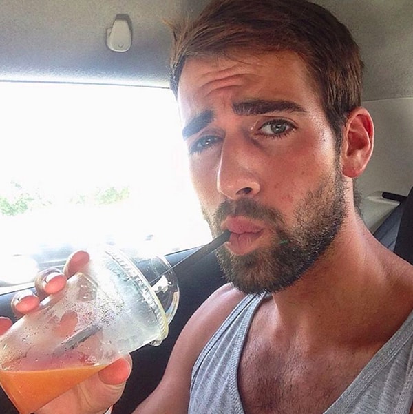 5. Кажется, одного стаканчика ему будет недостаточно.