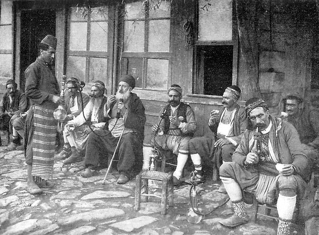 14. Kahvehane ve kaymakçı yasakları...