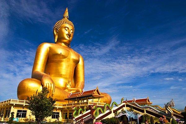 9. Tayland'da Büyük Buda (Tayland)  – 92 m