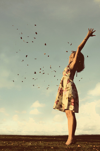 7. Одиночество учит тому, что вся ответственность лежит на вас. Не стоит перекладывать её на партнера, ведь в один прекрасный день ситуация может резко измениться.