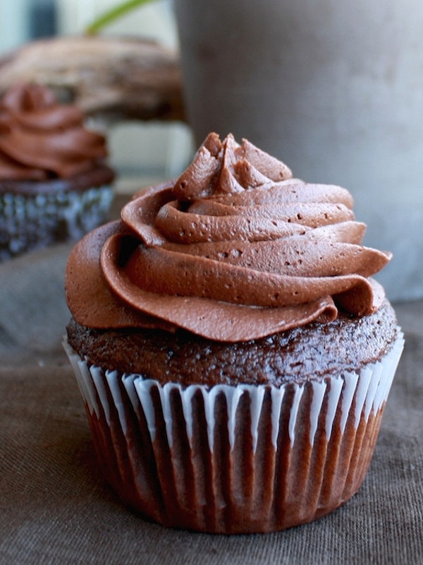 3. Шоколадные капкейки с ирландским кремом-ликером