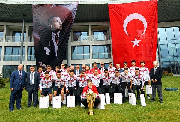 26. Trabzon Erdoğdu Anadolu Lisesi Dünya Şampiyonu