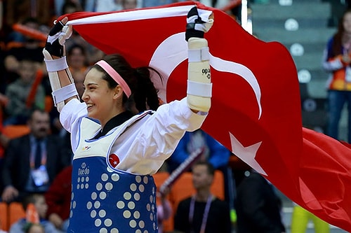 Tekvando'da Servet Tazegül ve İrem Yaman Dünya Şampiyonu