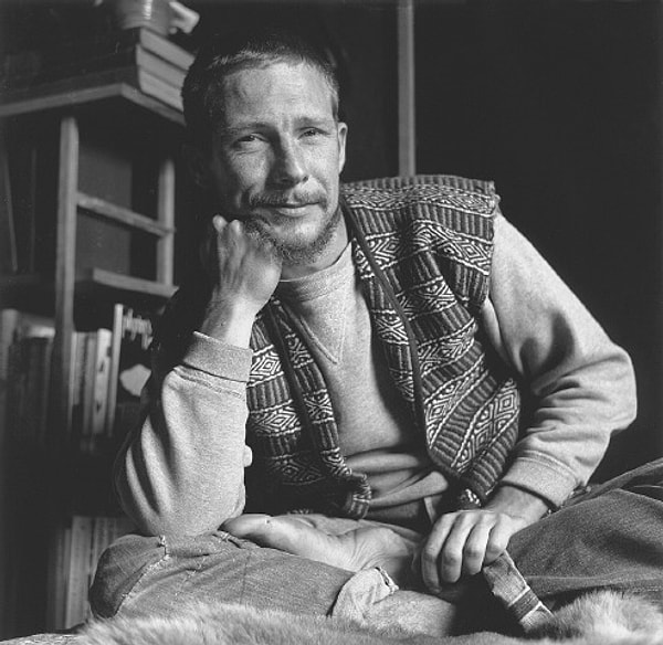 6. "Sanki birçok hayat yaşamışım gibi-çok yaşlı hissediyorum kendimi." -Gary Snyder