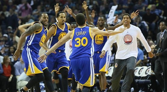 Golden State Rekorunu Geliştiriyor: 22-0