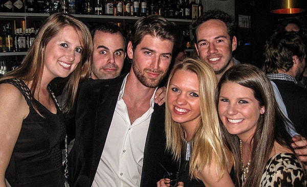 18. И не только её :) Вы только посмотрите на этих испанцев-красавцев...