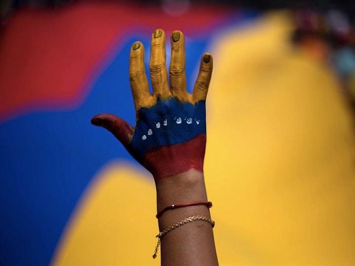 Venezuela'da 17 Yıl Sonra İlk Kez 'Sağ' Başa Geldi