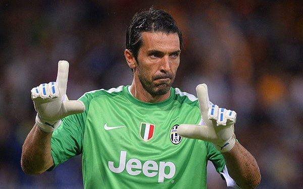 1. Buffon (Juventus)