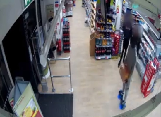 Dünyanın Belki de En Rahat Hırsızlığı Bir Hoverboard ile Yapıldı