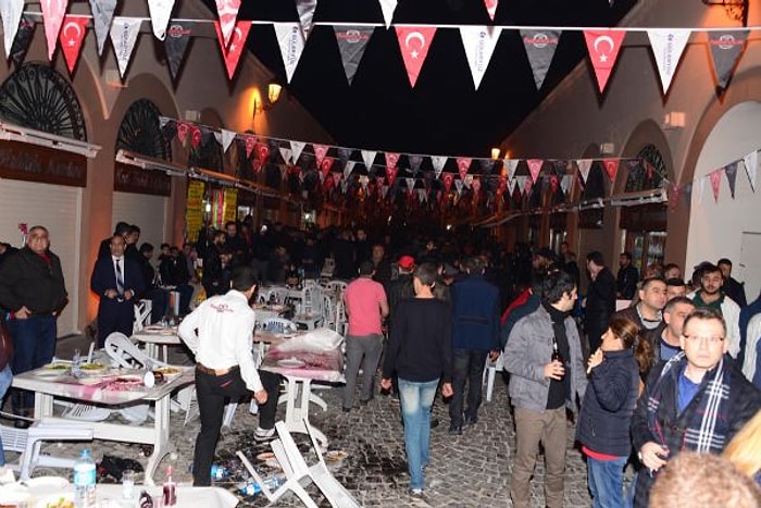 Adana'daki 'Rakı Festivali'ne Silahlı Saldırı