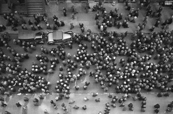 3. Şapka çılgınlığı. New York, 1939.