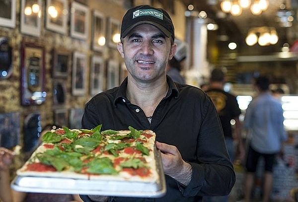 22. Evsiz Türk'ün ABD'de Pizza İmparatorluğuna Giden Hikâyesi
