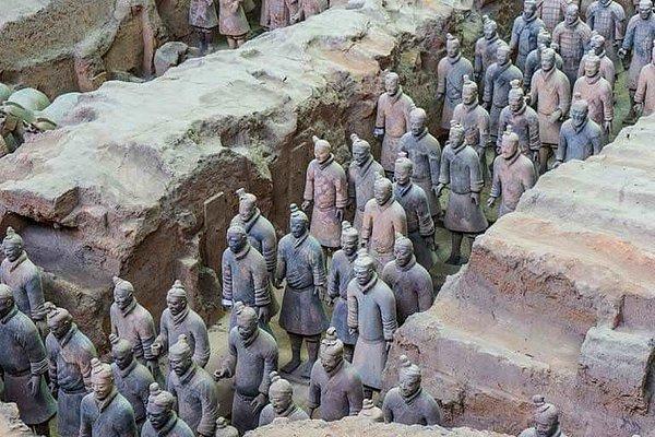 7. "Çin'de bulunan Terracotta Savaşçıları."