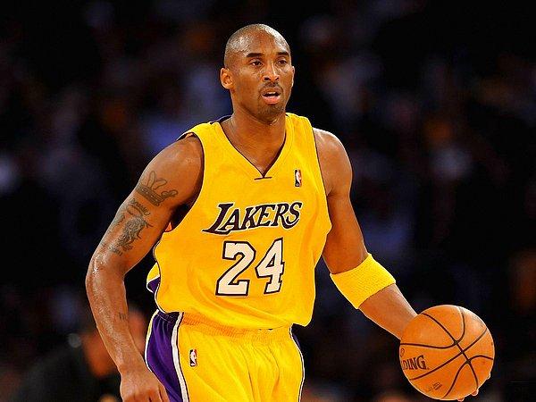36. Kobe Bryant Basketbolu Bırakacağını Açıkladı