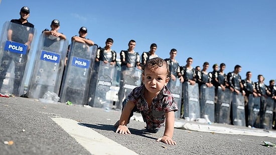 AB'den Üye Ülkelere: Türkiye’deki Suriyelileri Alın