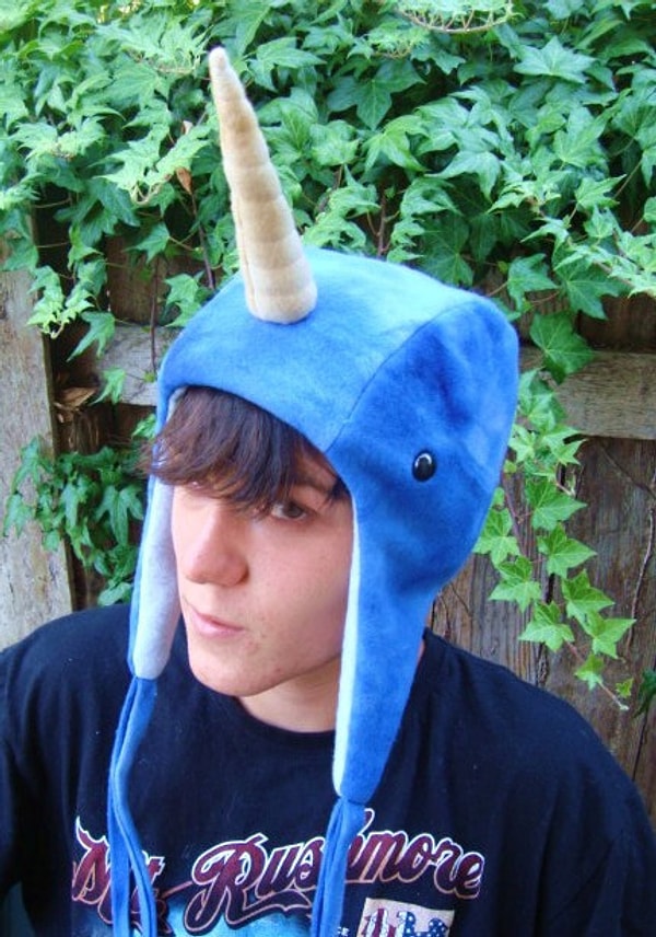 15. Необычная шапка.