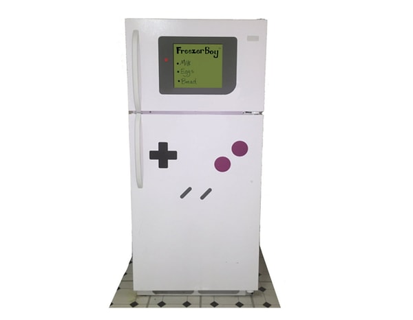 12. Магниты, превращающие холодильник в Gameboy.