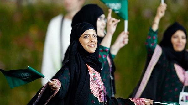 Suudi Arabistan kadınlarının daha eşit bir dünyada yaşama mutluluğunu biz de paylaşıyoruz!