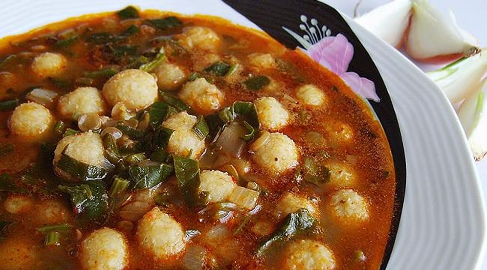 Anadolu'nun Bağrından Yola Çıkıp İçimizi Isıtmaya Gelmiş 13 Geleneksel Çorba