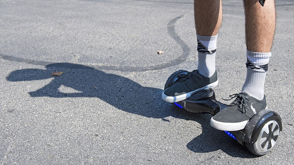 Hoverboard’lar Güvenlik Tehdidi Kaygısıyla Taşınmıyor