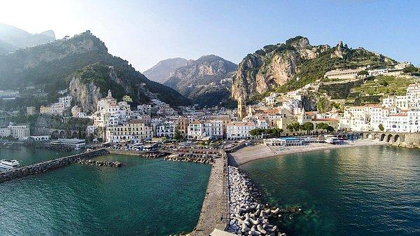 2. Amalfi Bay, İtalya