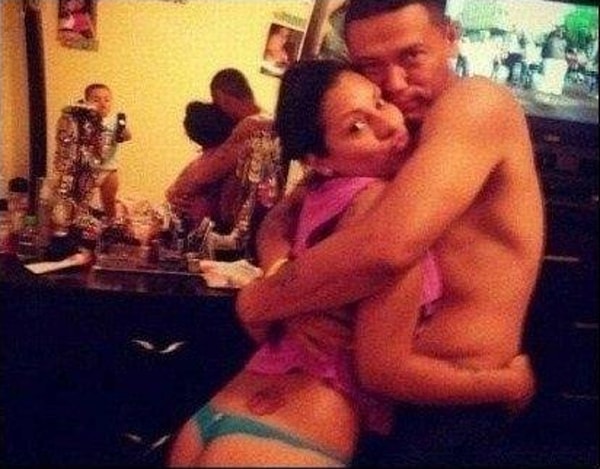 21. Мама и папа...