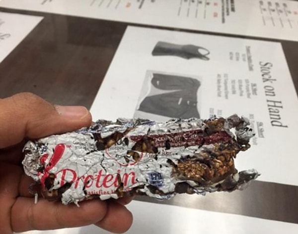 14. Парень, разморозивший протеиновый шейк.