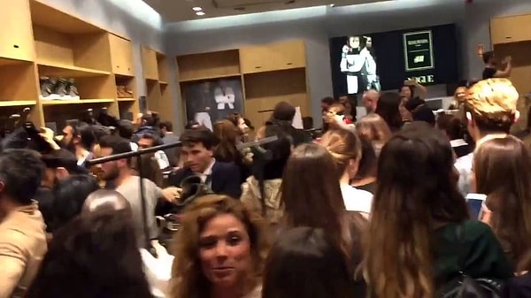 1. Нет сомнений, что одной из самых обсуждаемых тем в этом году стала коллекция Balmain x H&M.