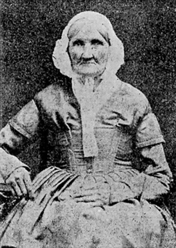 1. 1746 doğumlu Hannah Stilley'in bulunduğu 1840'da çekilen bu fotoğraf, doğum yılı baz alındığında "en yaşlı kişi fotoğrafı" unvanına sahip.