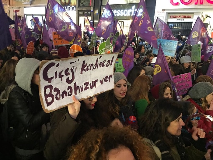 Henüz Özgürleşmemiş Beyinlerde Duyulduğu Anda Balyoz Etkisi Yaratan 16 Feminist Slogan