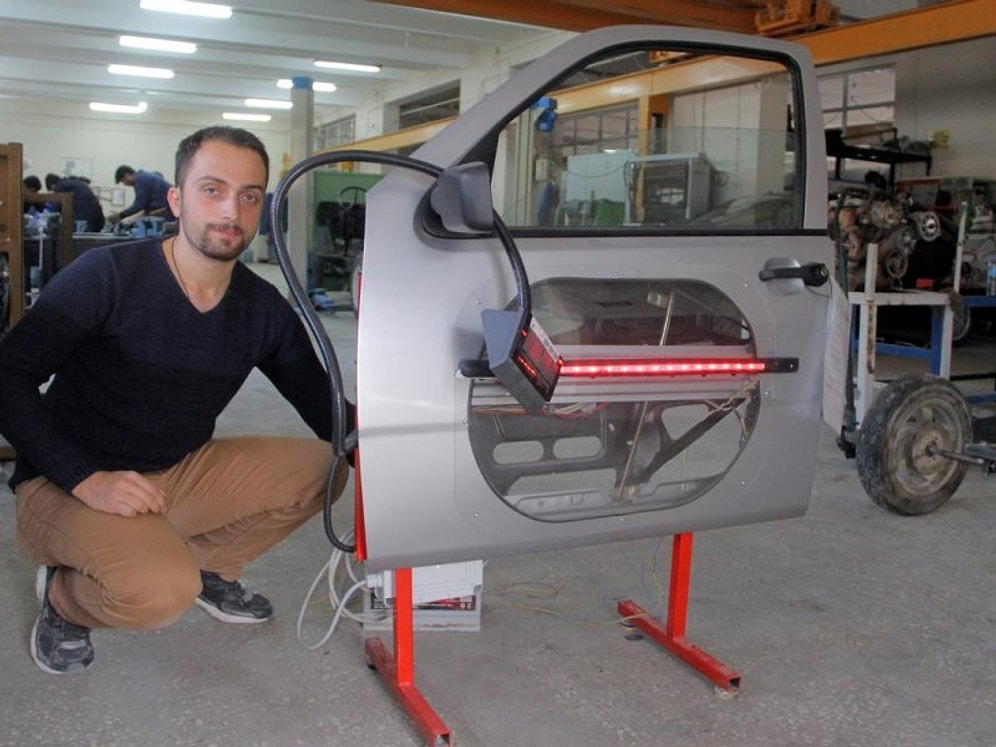 TÜBİTAK'tan Destek Almasıyla Tepki Gören Bir Garip Trafik Kazalarını Önleme Projesi