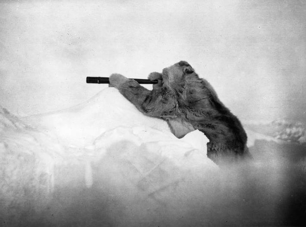 National Geographic'in Arşivinden Fotoğrafçılığın Seyrini Değiştirmiş 8 Mühim Fotoğraf