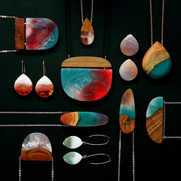 19. Handmade бижутерия из эпоксидной смолы.