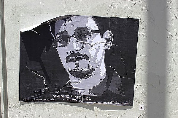 1. Не оставляйте ваш компьютер или мобильное устройство без присмотра.