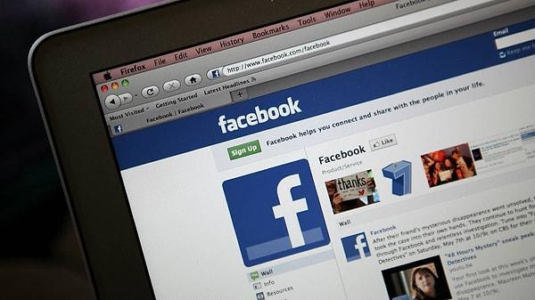 1. Çoğu Facebook kullanıcısının, özel hayatlarının gizliliği ile ilgili endişeler taşıdığını biliyoruz.