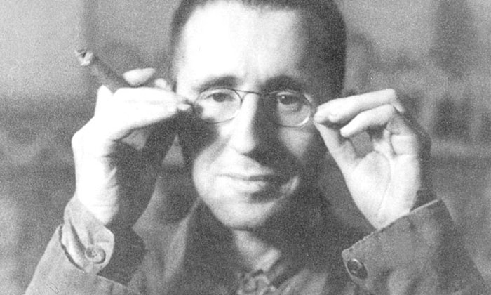 Emekçi Dostu Şair Bertolt Brecht'ten Ömür Boyu Kulağınıza Küpe Olacak 15 Söz