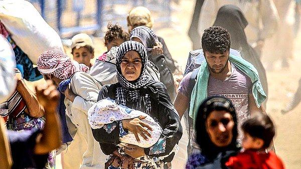 "Suriye ve Iraklıların evlerine dönememesi, Avrupa ve Orta Doğu'nun onlarca yıl boyunca, savaşın yarattığı, geri çevrilemeyecek bir mülteci kriziyle onlarca yıl daha başetmeye çalışacağı anlamına geliyor."