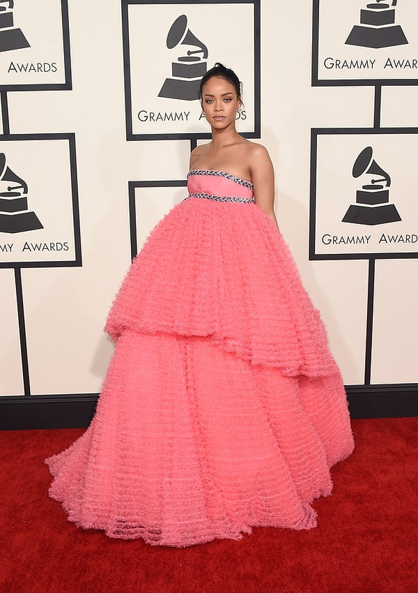 42. Рианна на музыкальной премии «Грэмми».