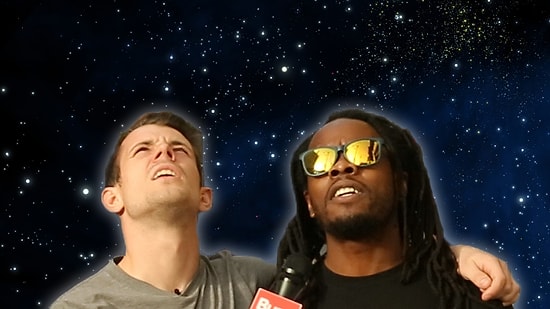 Disney Filmlerinden Alıntılar Kullanarak İnsanları Etkilemeye Çalışan Adam