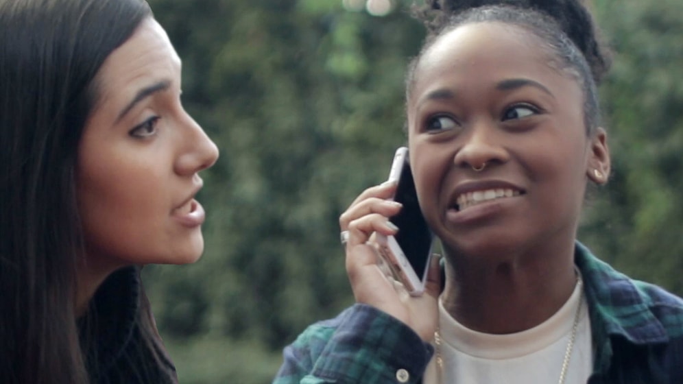 Ürkütücü Bir Arkadaş Olduğunuzun 8 İşareti