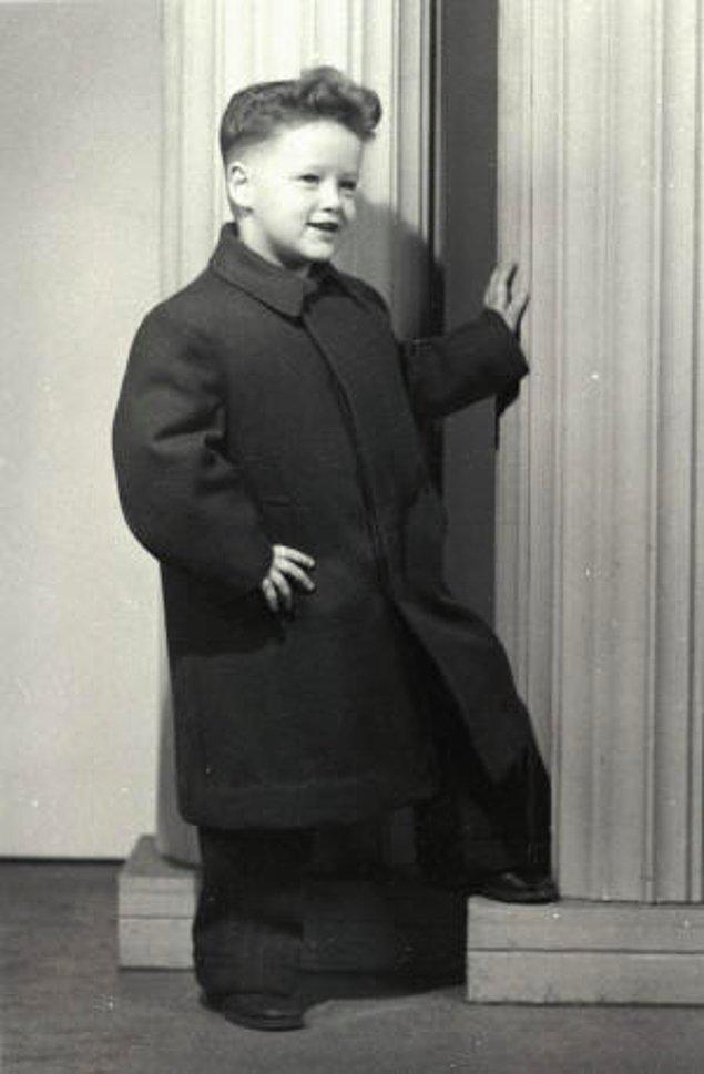 21. 4 yaşındaki Bill Clinton. 1950.