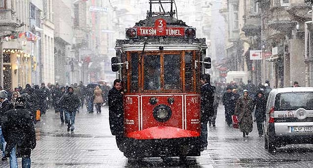 2. Ahmet Muhip Dıranas