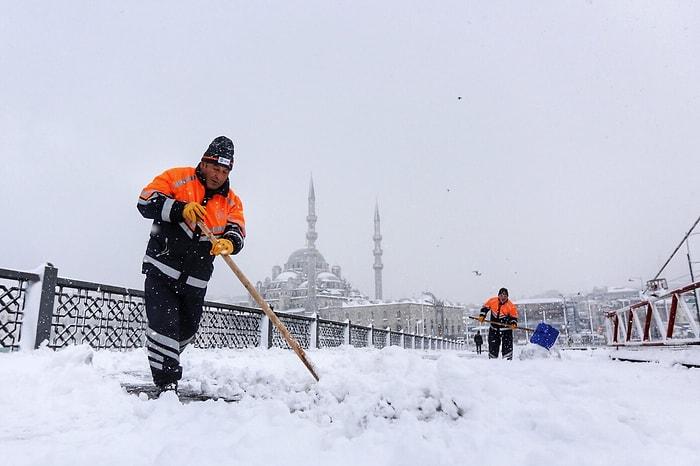 İstanbul'da Ulaşıma Kar Engeli