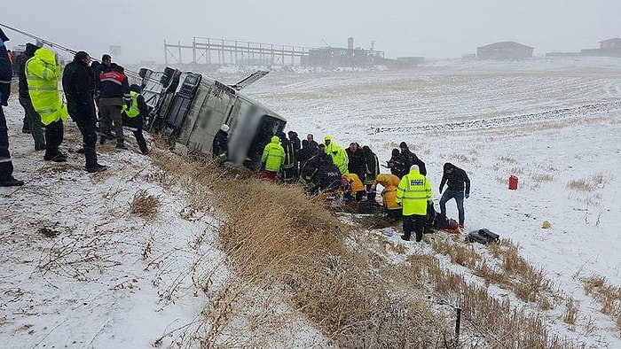 Kırşehir-Ankara Yolunda Otobüs Devrildi: 7 Ölü, 22 Yaralı