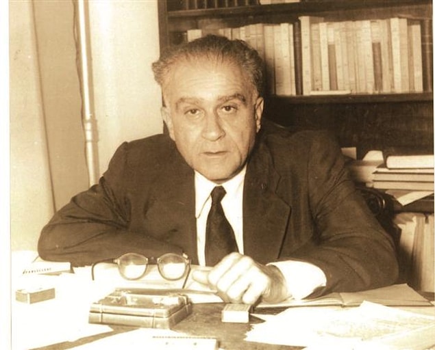 13. Ahmet Hamdi Tanpınar