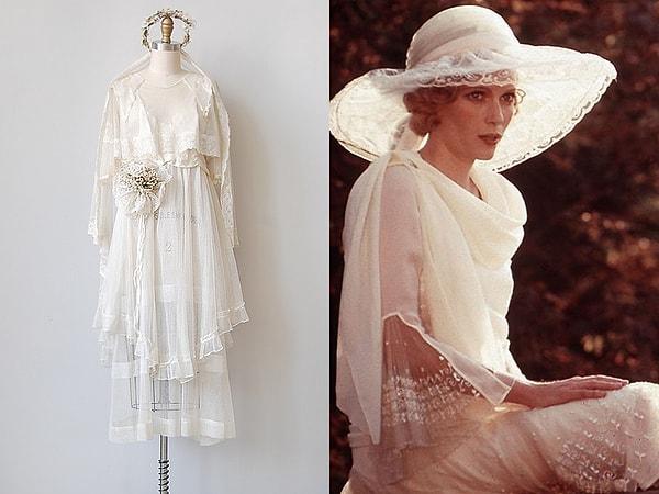 18. Mia Farrow'un 1974 yapımı Muhteşem Gatsby(The Great Gatsby) filminde giydiği beyaz elbise
