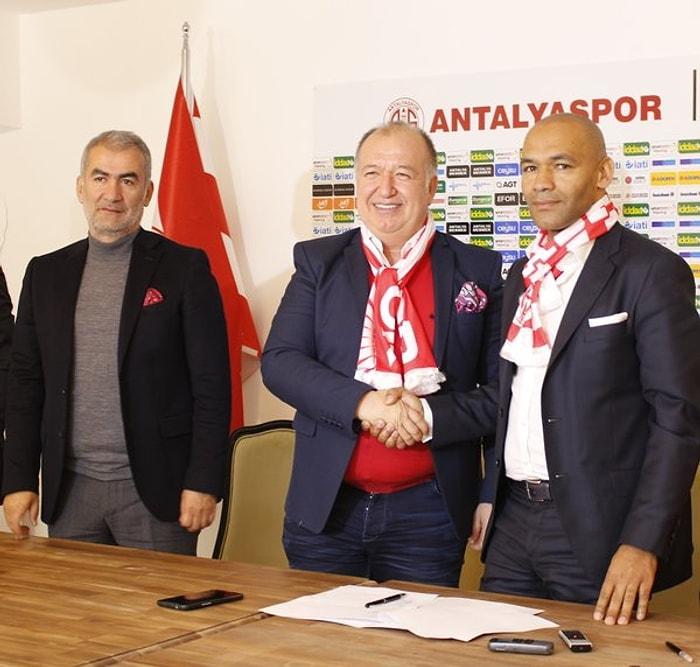 Antalyaspor Mourinho'nun Yardımcısı Morais ile Anlaşma Sağladı