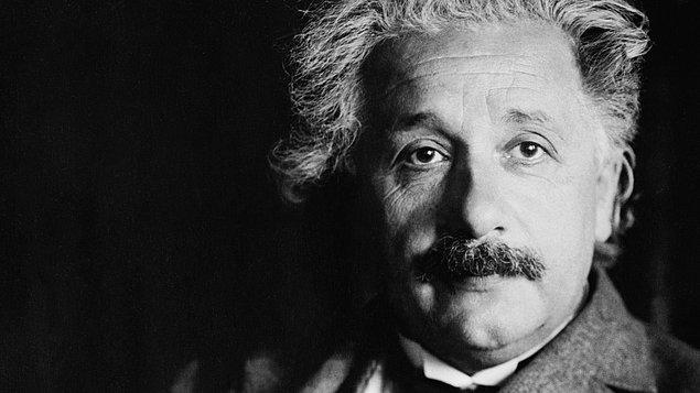1920'lere kadar Einstein bilindik hayatını devam etti. Herhangi bir popülaritesi yoktu.